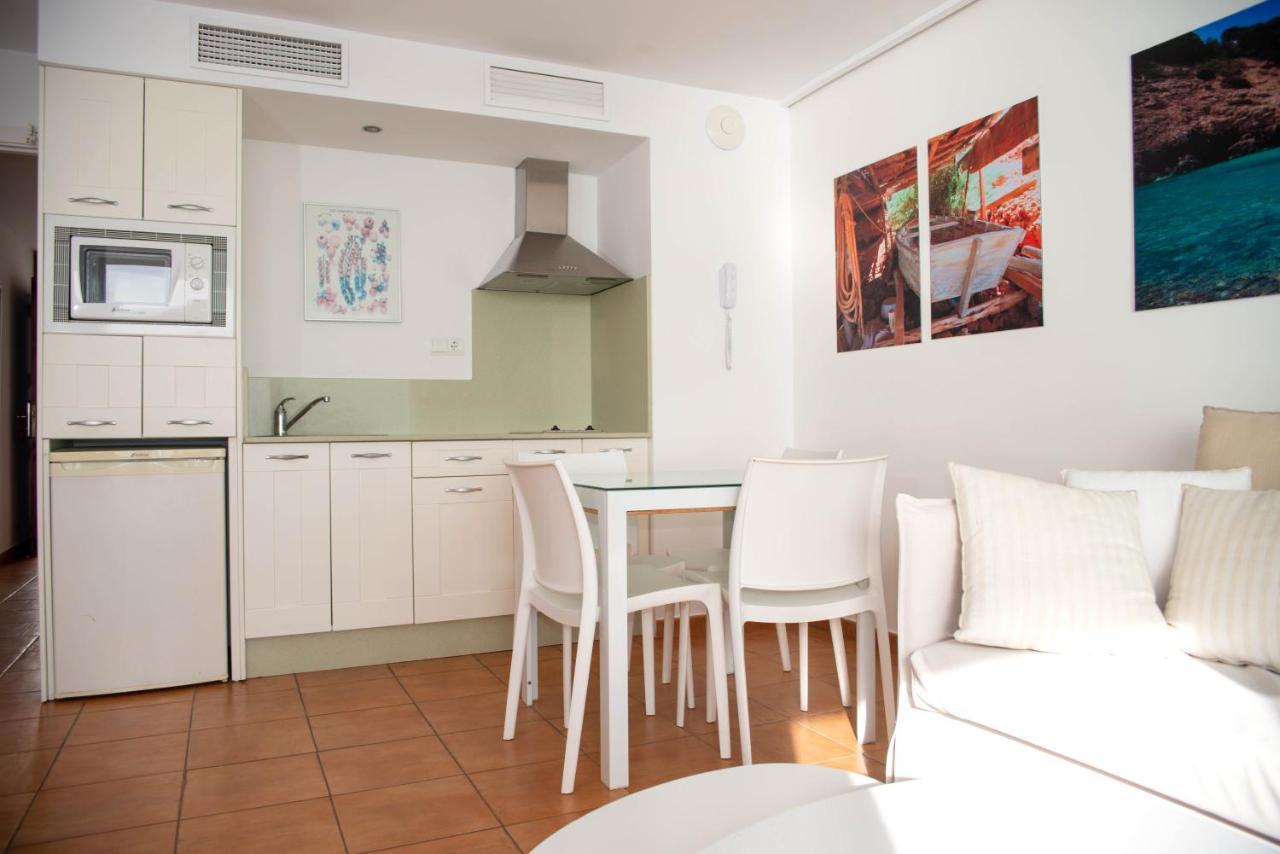 Apartamentos Llobet Ibiza 外观 照片