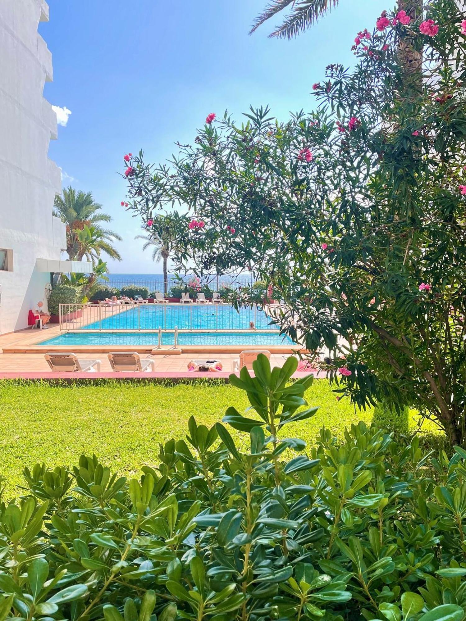 Apartamentos Llobet Ibiza 外观 照片